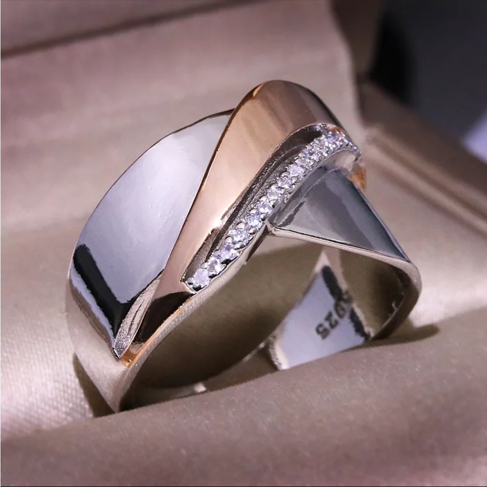 New unisex 925 Silver Two Tone Diamond Ring - Picture 3 of 4